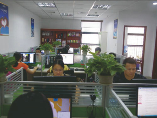 湖南紅通通電器科技有限公司_邵陽(yáng)取暖桌研發(fā)生產(chǎn)銷售 湖南紅通通電器科技有限公司_邵陽(yáng)取暖桌研發(fā)生產(chǎn)銷售